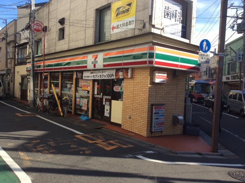 コンビニ　セブンイレブン　墨田鐘ヶ淵駅前支店（コンビニ）まで1108m