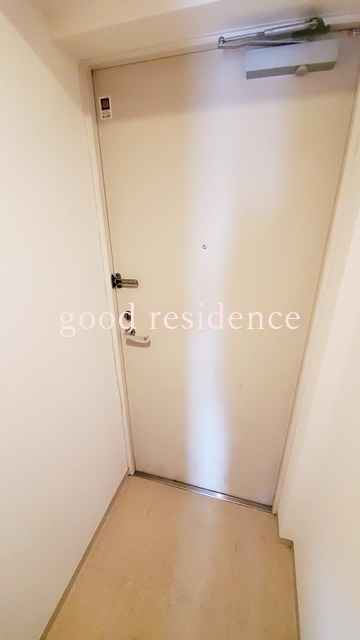 玄関　【お一人暮らしでも安心のセキュリティ♪】