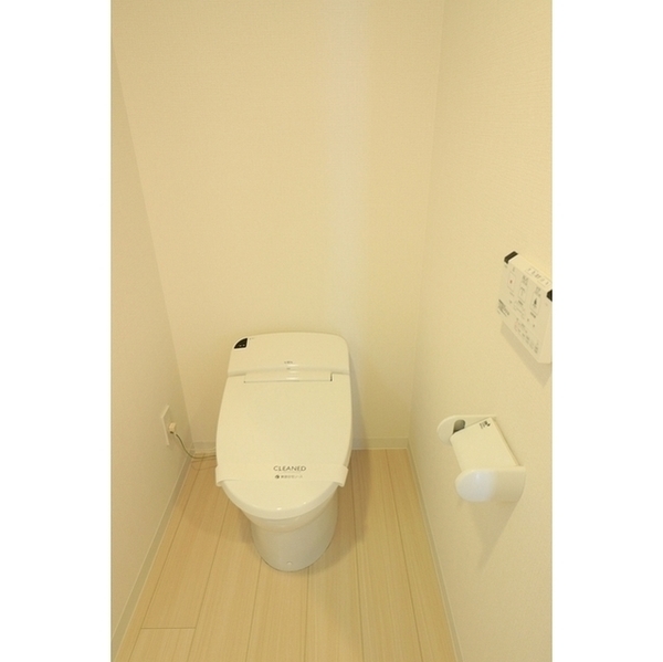 トイレ　独立のトイレ