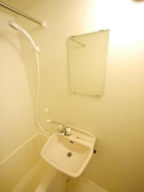 洗面設備　★洗面台の様子★