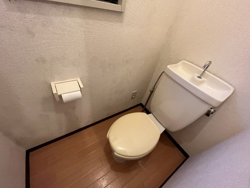 トイレ　別室参照