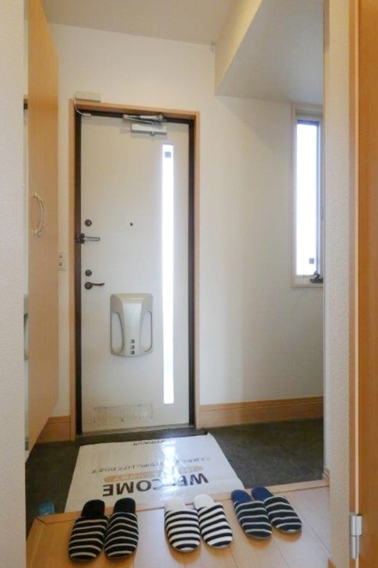 玄関　図面と現状に相違がある場合には現状を優先