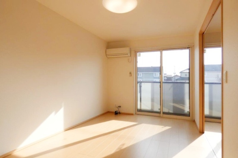 居室・リビング　図面と現状に相違がある場合には現状を優先