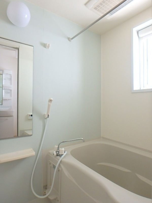 バス・シャワールーム　図面と現状に相違がある場合には現状を優先