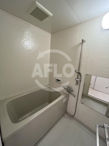 バス・シャワールーム　レキシントンスクエア新町　バスルーム