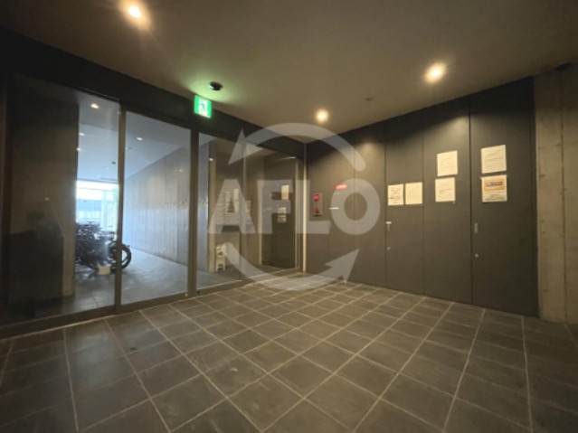 エントランス　レキシントン・スクエア新町　　エントランス