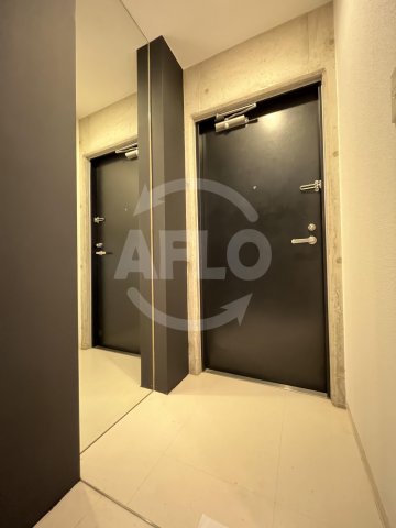 玄関　レキシントン・スクエア新町　　玄関