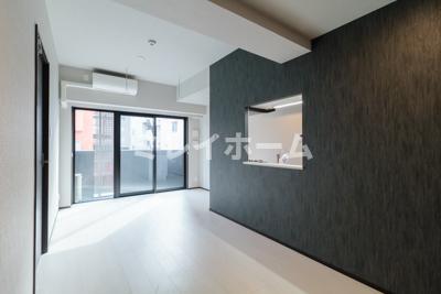 居室・リビング　同建物内、別のお部屋の参考写真になります。