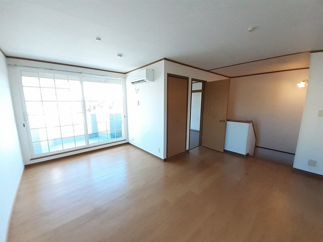 居室・リビング　使いやすい居間です