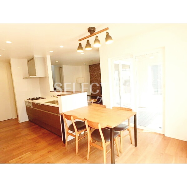 居室・リビング　おしゃれな居間です