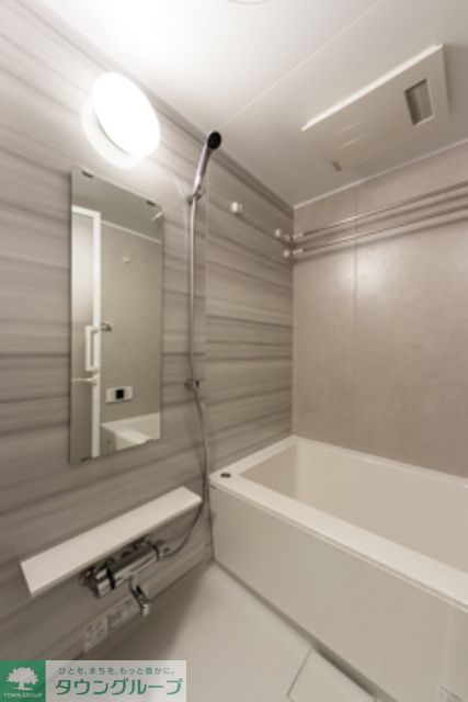 バス・シャワールーム　※写真は同タイプ住戸です。