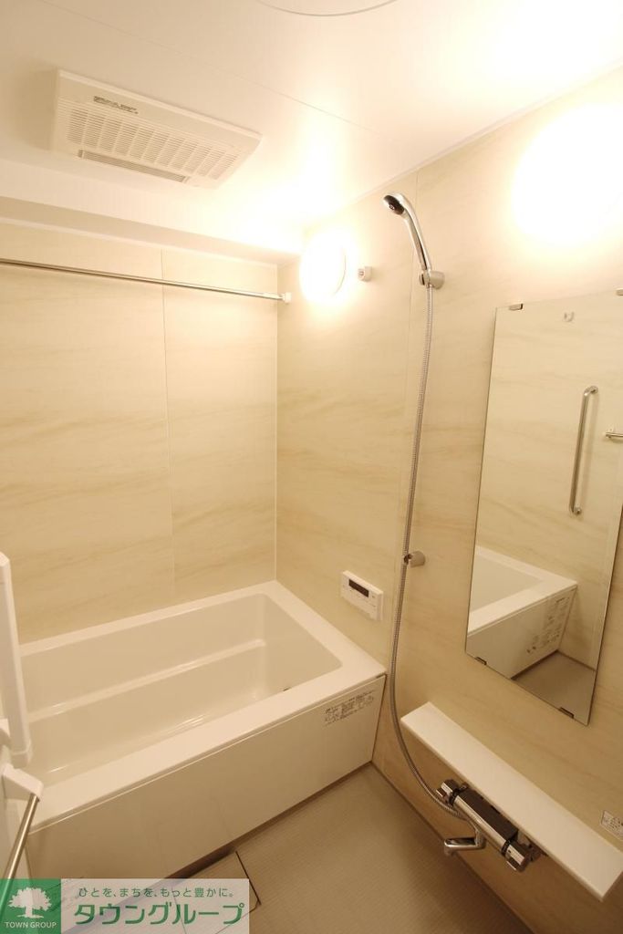 バス・シャワールーム　バス