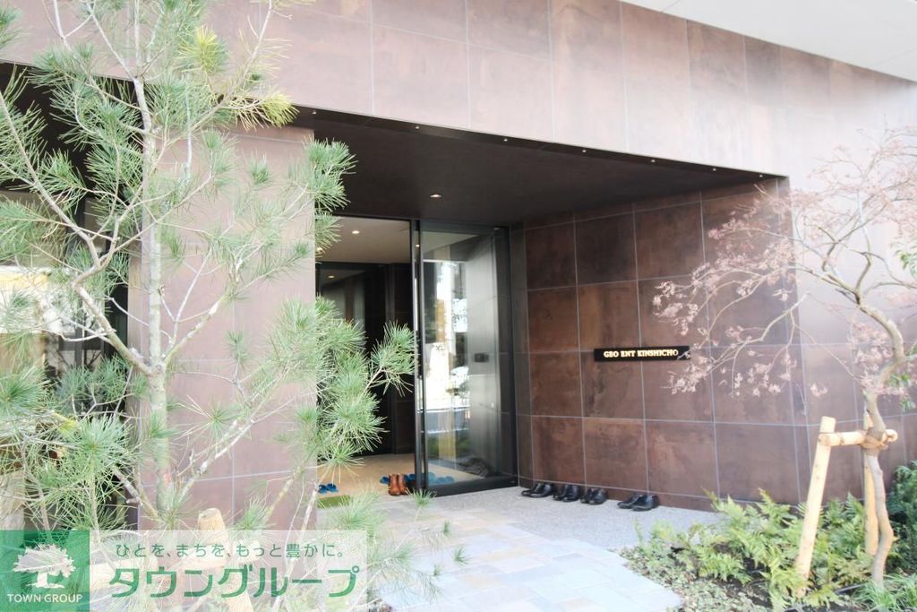 エントランス　エントランス