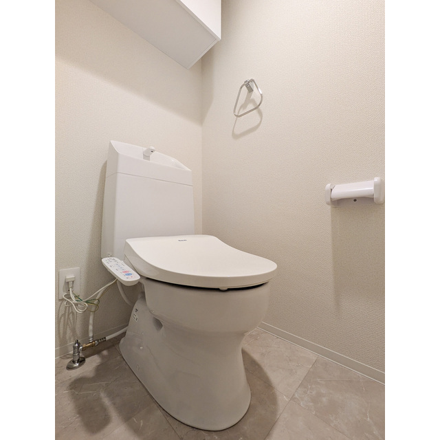 トイレ　きれいな内装です