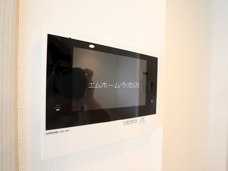 セキュリティ　TVモニター付インターホン