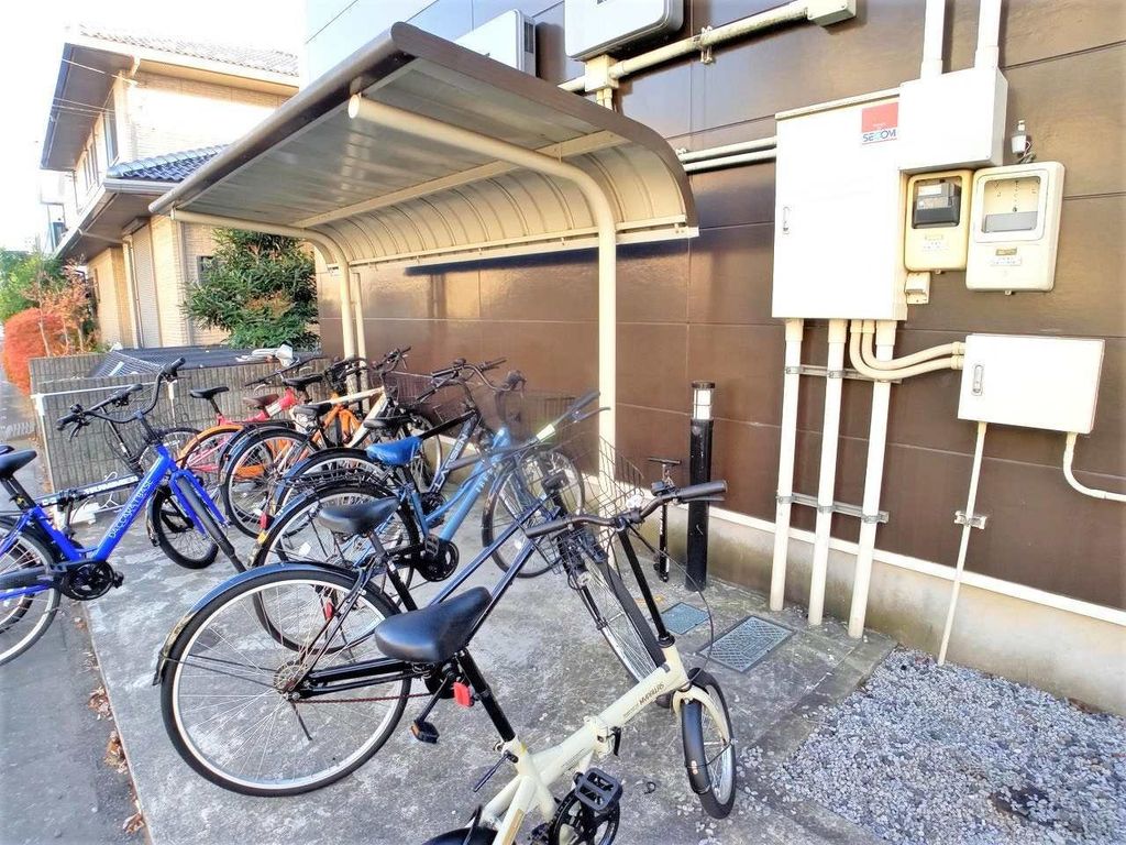 その他共有部分　駐輪場完備