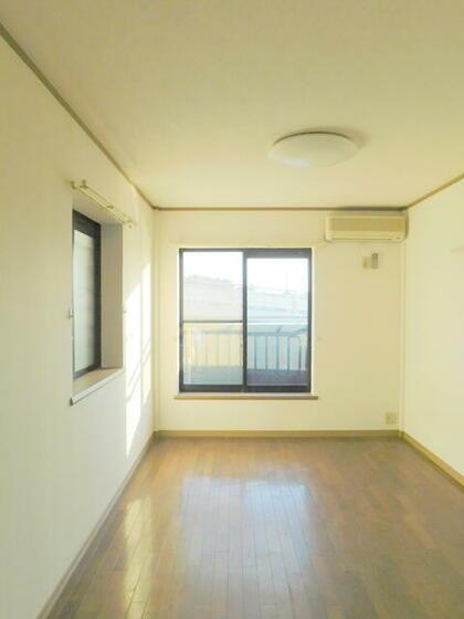 居室・リビング　ゆったりとしたリビングです