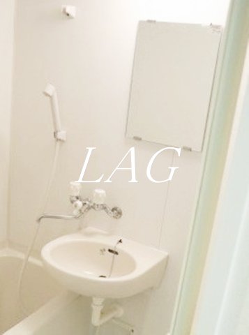 洗面設備　洗面台です。