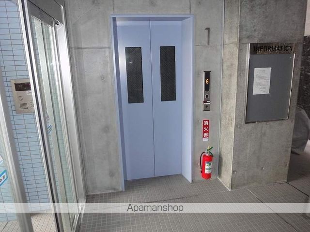 ロビー　ロビー