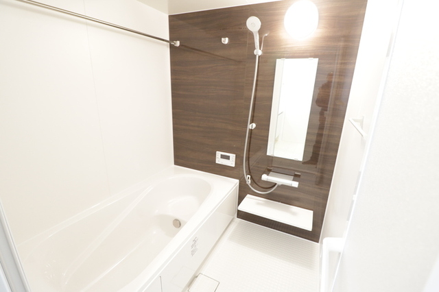 バス・シャワールーム　バス