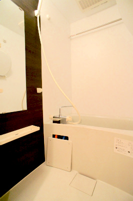 バス・シャワールーム　浴室