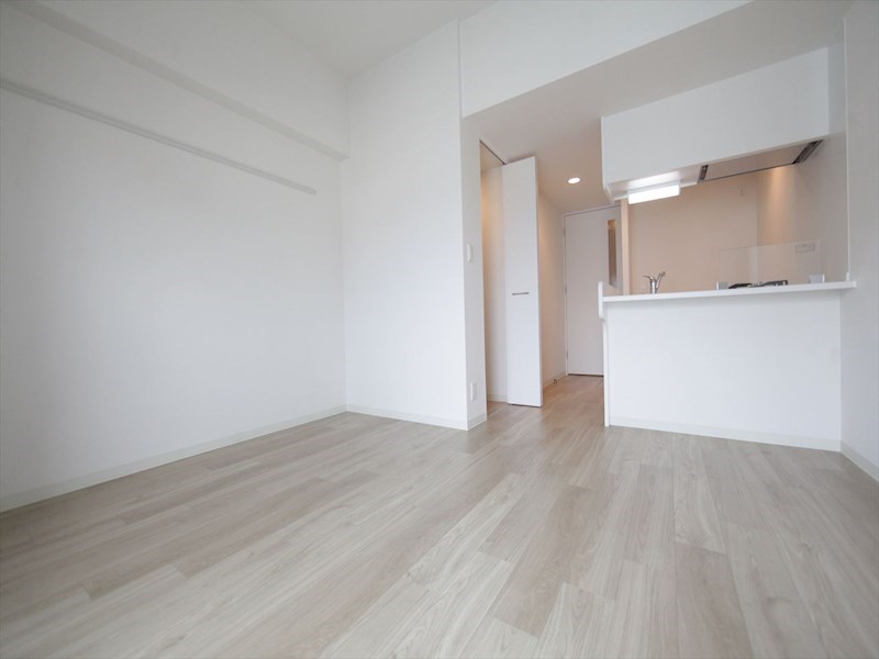 居室・リビング　洋室10.9帖　ウォークインクローゼット（収納充実してます）