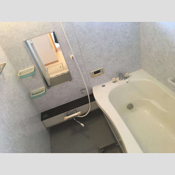 バス・シャワールーム　浴室