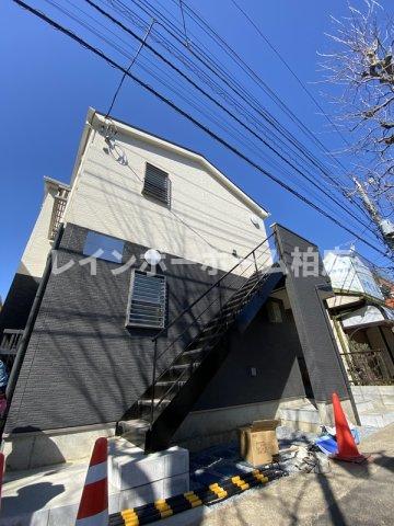 建物外観　外観は落ち着いています