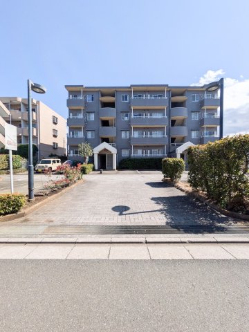 駐車場　車をお持ちの方に嬉しい駐車場付きの物件です