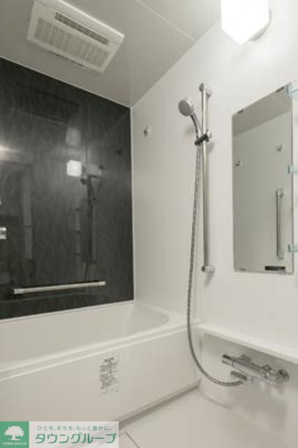 バス・シャワールーム　※写真は同タイプ住戸です。