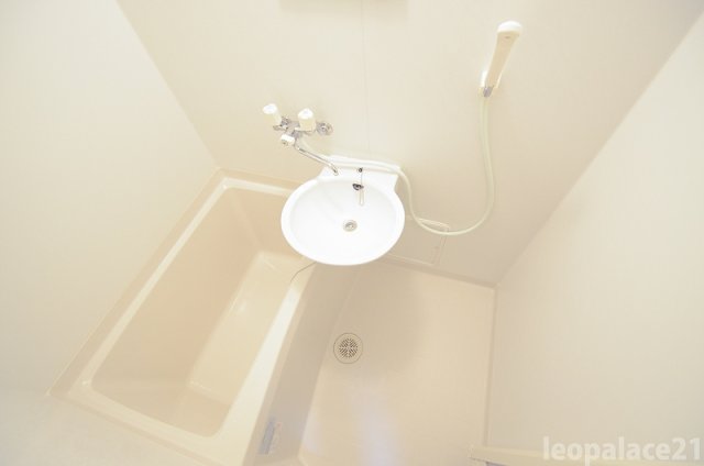 バス・シャワールーム　現況優先