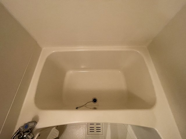 バス・シャワールーム　お風呂で日々の疲れを落としましょう