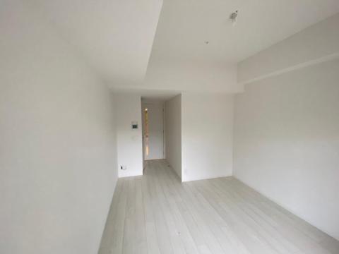 居室・リビング　室内