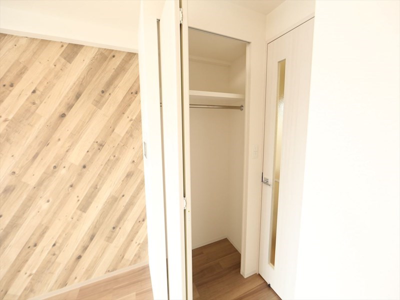 収納　クローゼット（収納充実してます）