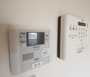 セキュリティ　☆安心のTVモニタ付きインターホン☆