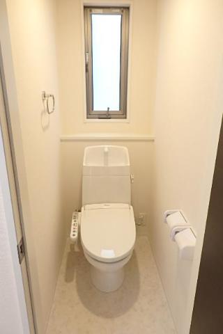 トイレ　シャワー付トイレ
