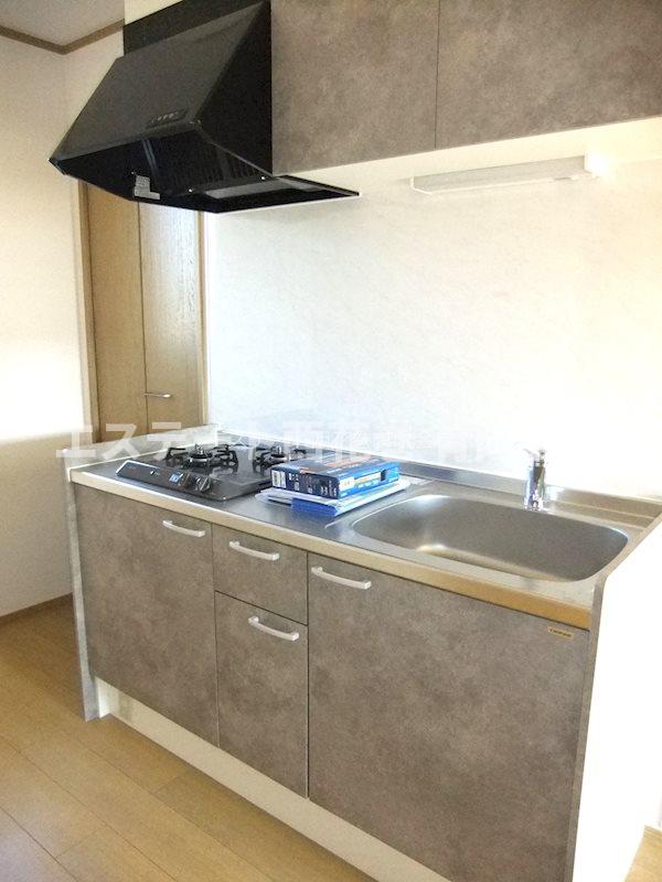 キッチン　2口ガスコンロ付き