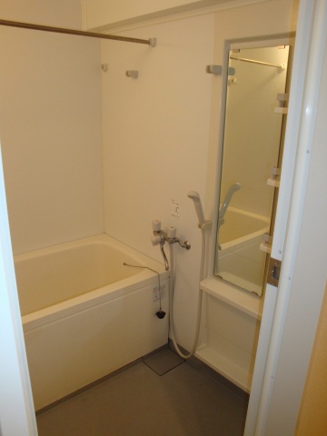 その他　写真は別のお部屋です。現況優先ください。