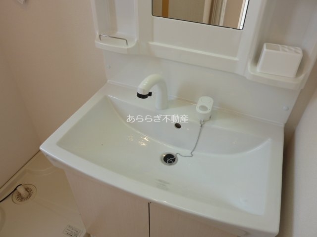 バルコニー　洗髪洗面化粧台