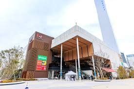 ショッピングセンター　三井ショッピングパークららテラスHARUMI　FLAG（ショッピングセンター）まで220m