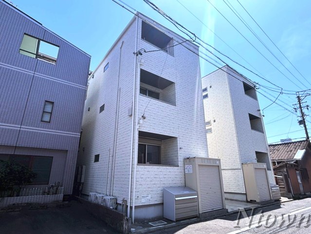 建物外観　おしゃれな外観です