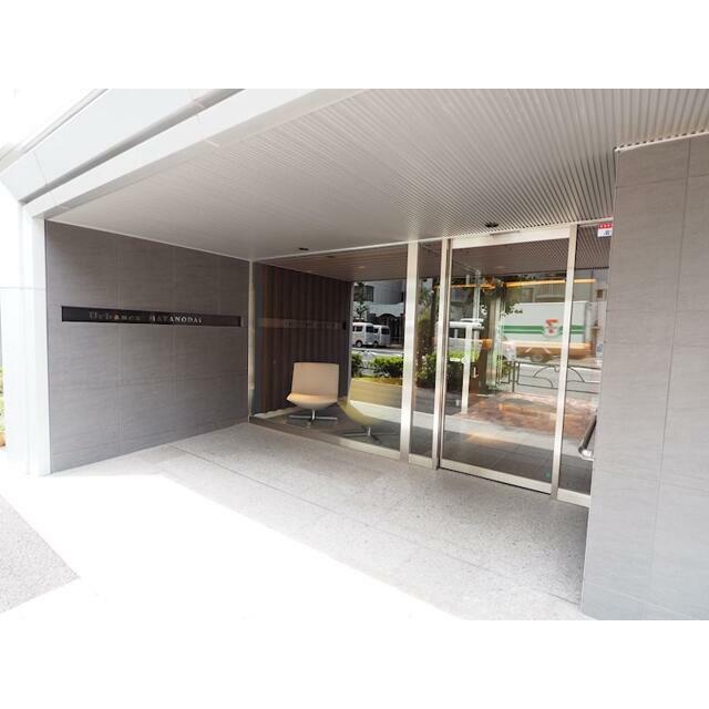 エントランス　広々としたエントランス