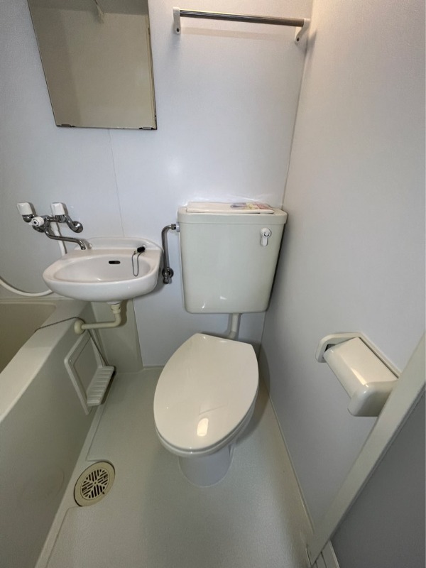 トイレ　※他部屋参考写真