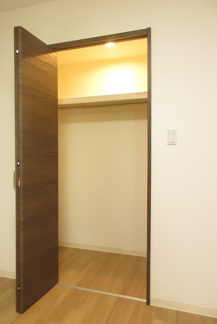 収納　洋室収納