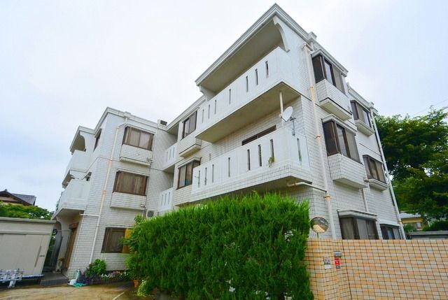 建物外観　外観・共用部分