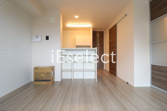 居室・リビング　明るくキレイなリビングルーム♪