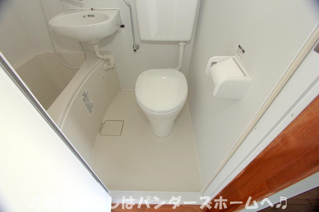 マンション渚のトイレ写真