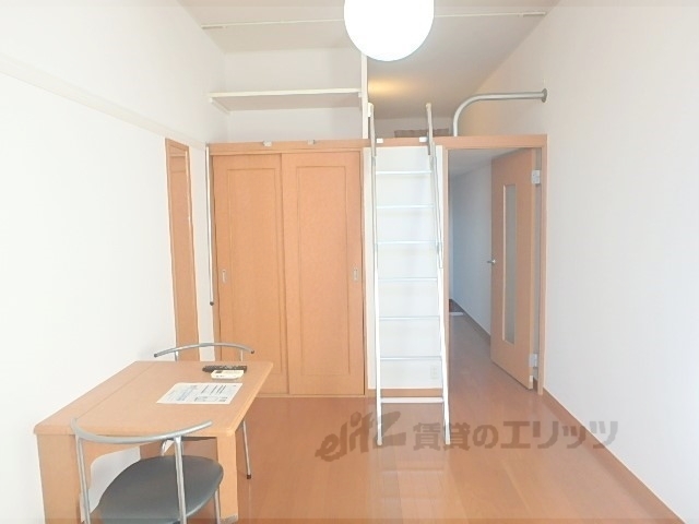 居室・リビング　洋室