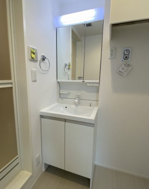 洗面設備　☆嬉しい独立洗面台☆