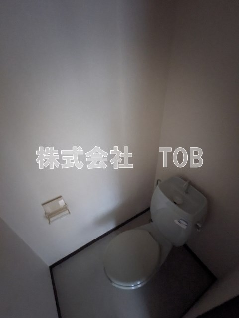 トイレ　※クリーニング中の撮影※